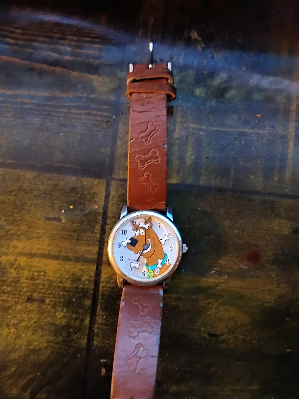 Disney Scooby-Doo Brown Leather-Embossed Strap Men's Watch